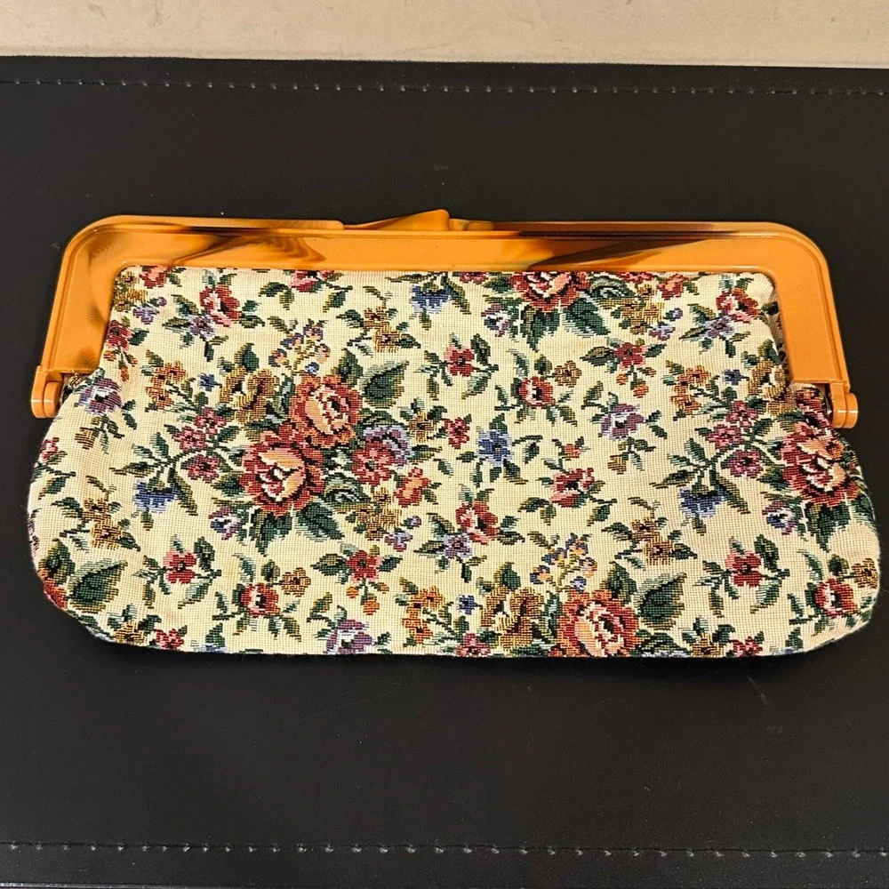 Vintage Floral Tapestry Clutch Amber Faux Tortoiseshell Frame Kiss Lock Bag
